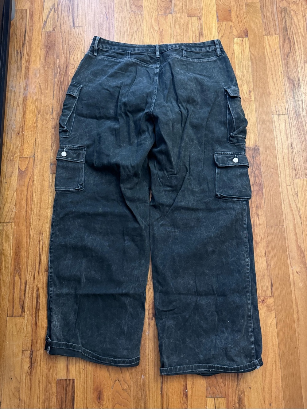 Dark Green Cargo Pants Women’s- Relaxed Fit